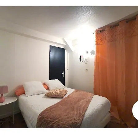 Logement Hyper-centre Idéalement Situé Home-voltaire