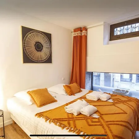 Logement Hyper-centre Idéalement Situé Home-voltaire Appartement